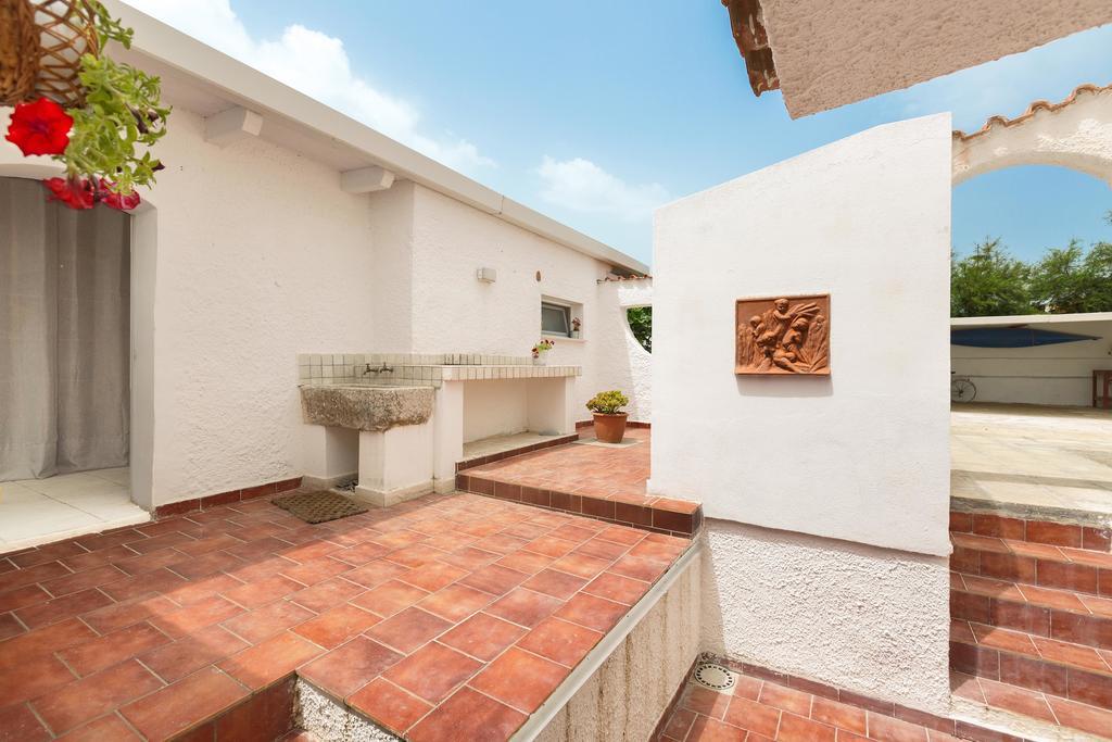 Villa Isabò Mola di Bari Exterior foto