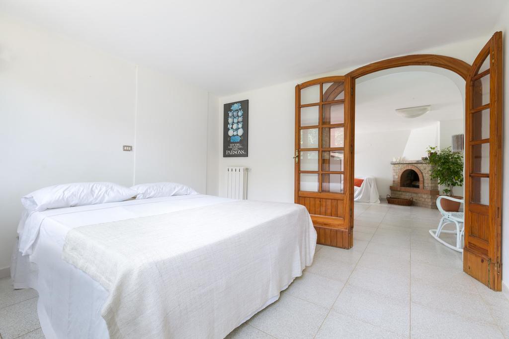 Villa Isabò Mola di Bari Exterior foto