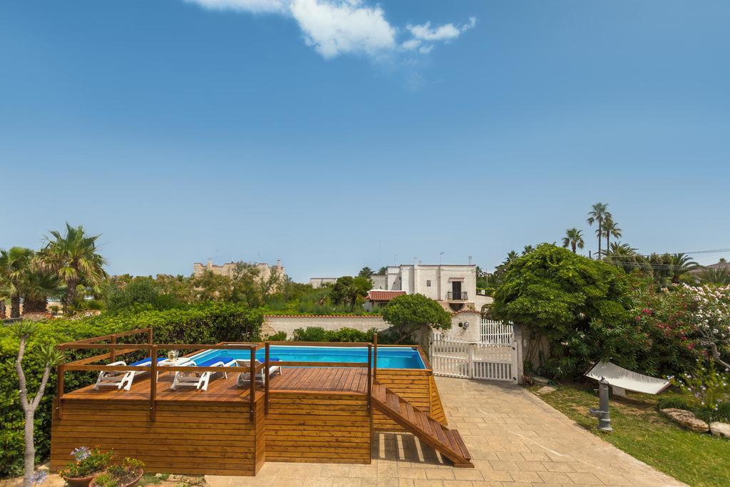 Villa Isabò Mola di Bari Exterior foto
